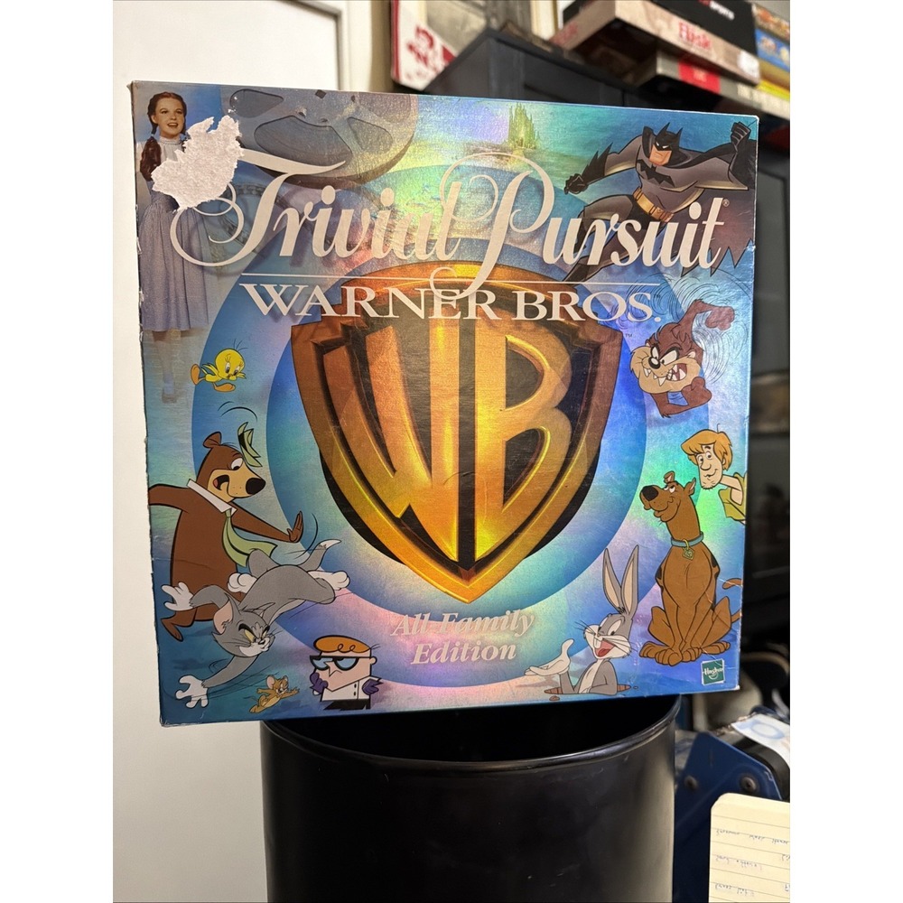 VINTAGE Trivial Pursuit Warner Bros Family COMPLETE 1999 Looney Tunes Scooby Do!